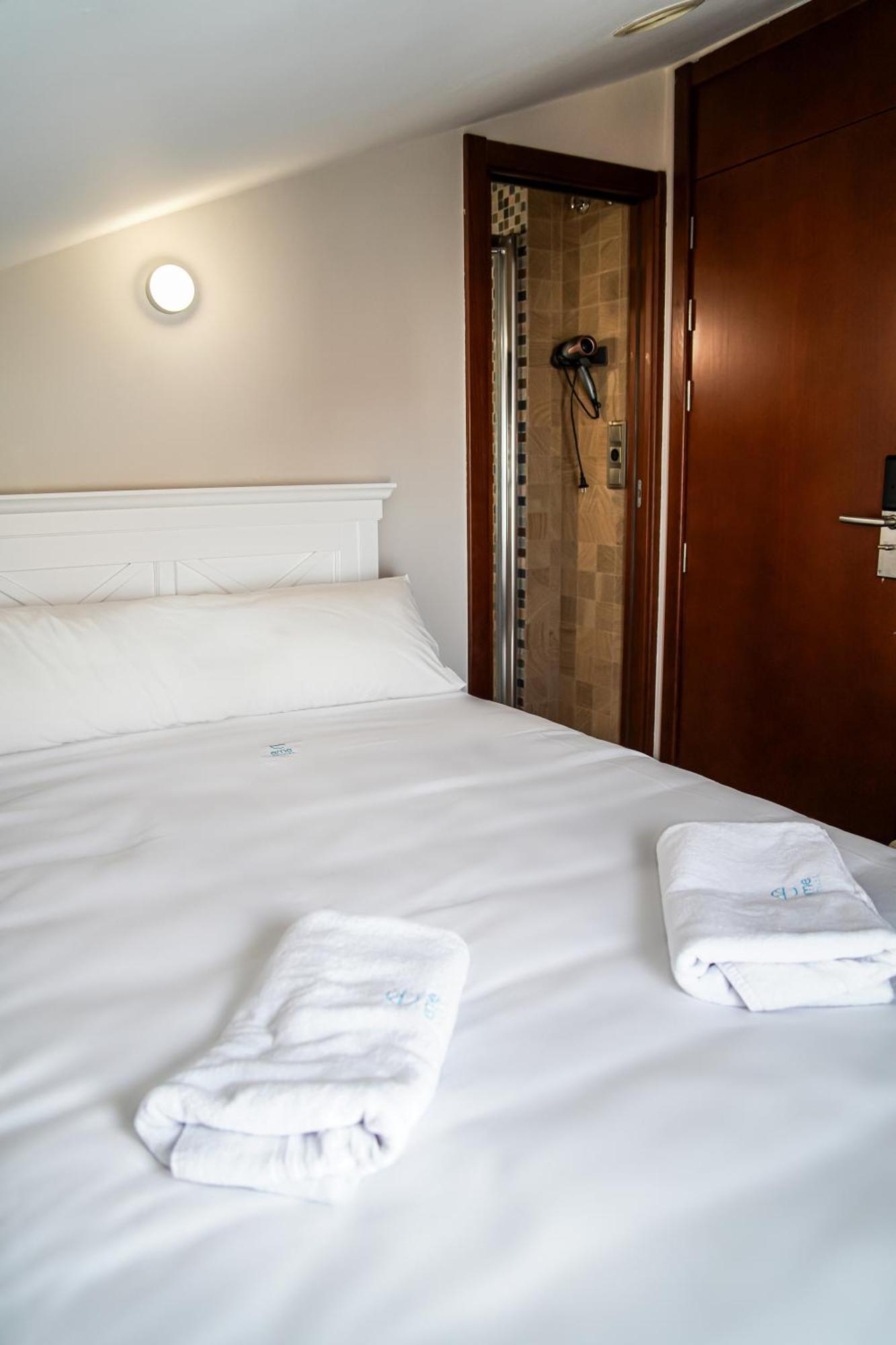 Hotel Baeza Monumental By Eme Hoteles Exterior photo