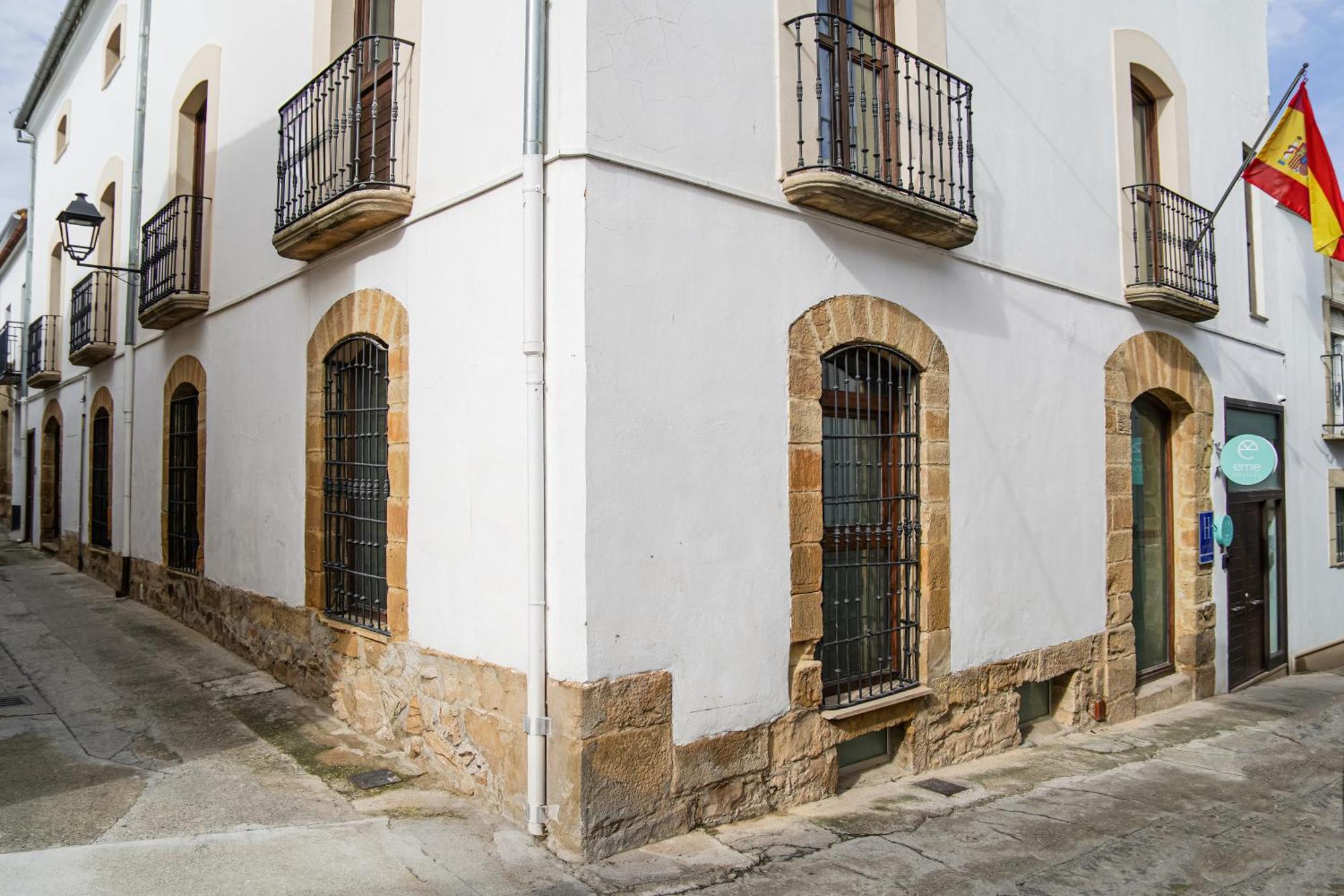 Hotel Baeza Monumental By Eme Hoteles Exterior photo